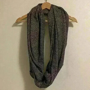 Lululemon Athletica - Vinyasa Scarf -  Rulu